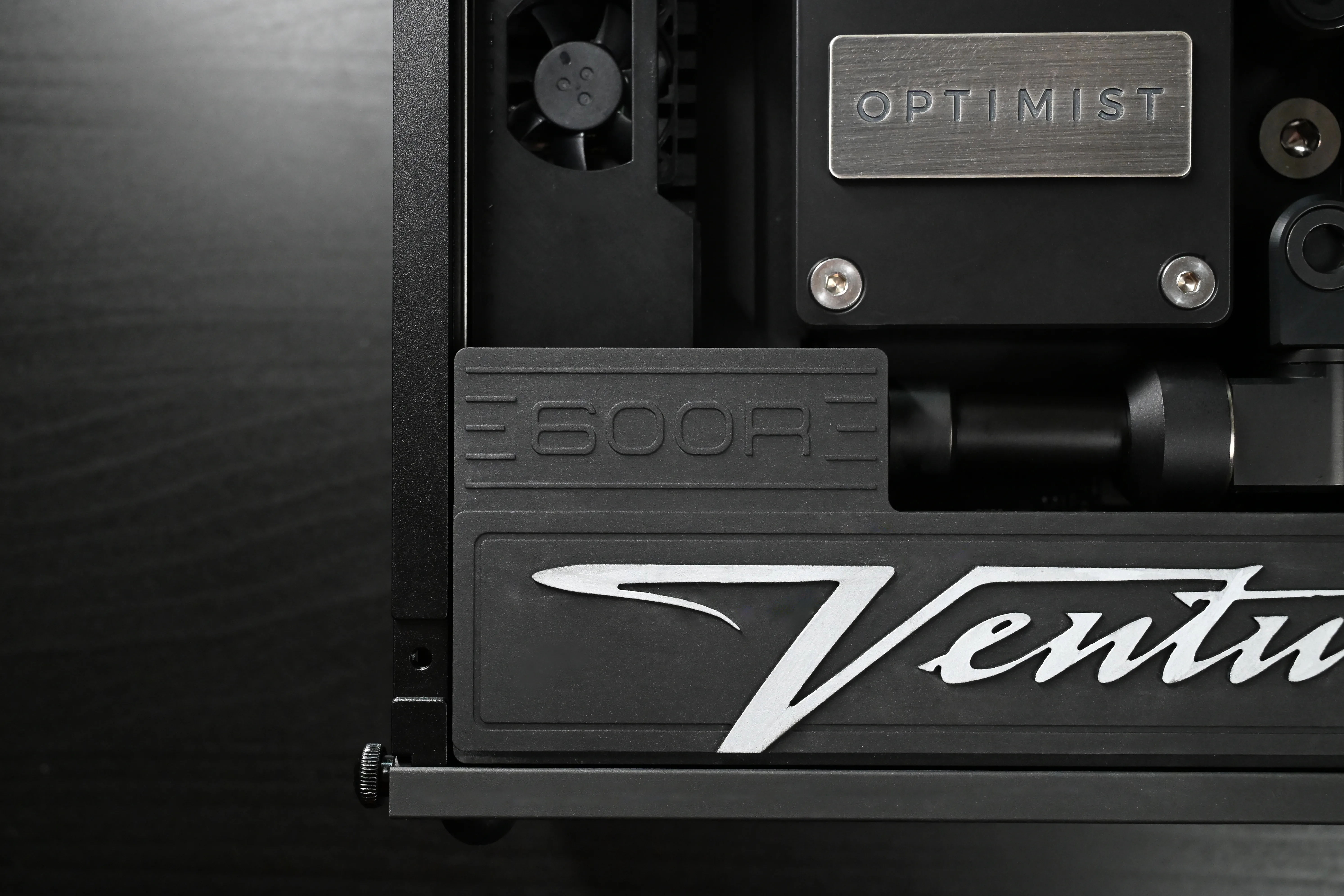 Detail of the Venturi water block, 600R badge, and engraving